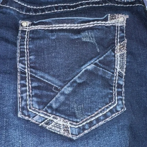 Daytrip Women's 28 X 28 Blue Dark Wash Faded Whiskering Straight Low Rise  Jeans - Picture 2 of 7